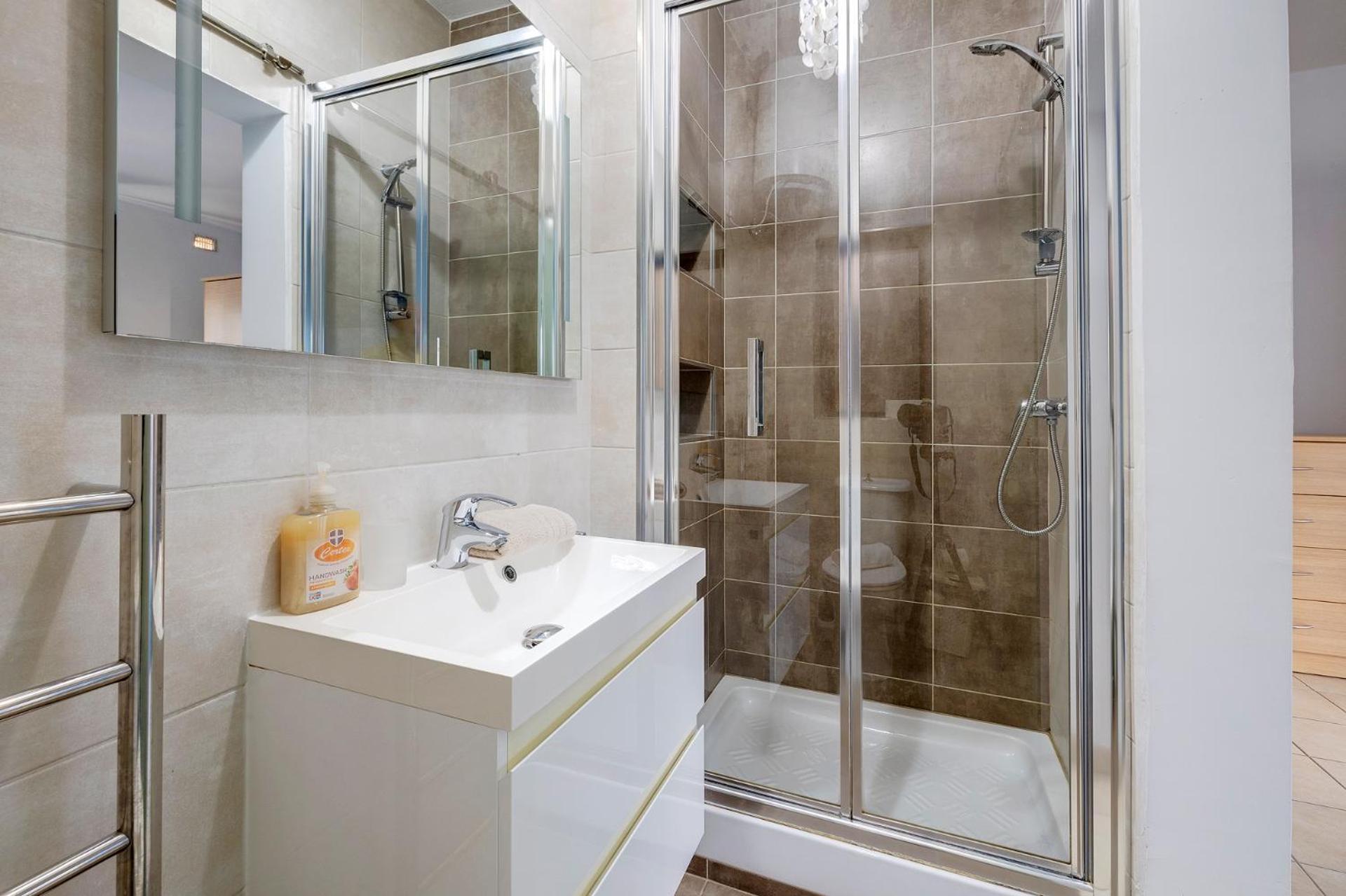 Modern 2Br Sliema Apartment Ngoại thất bức ảnh